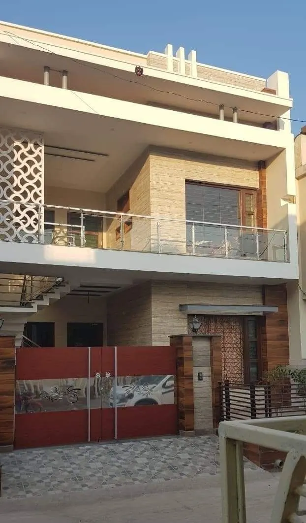 100 gaj house for sale in Hisar
