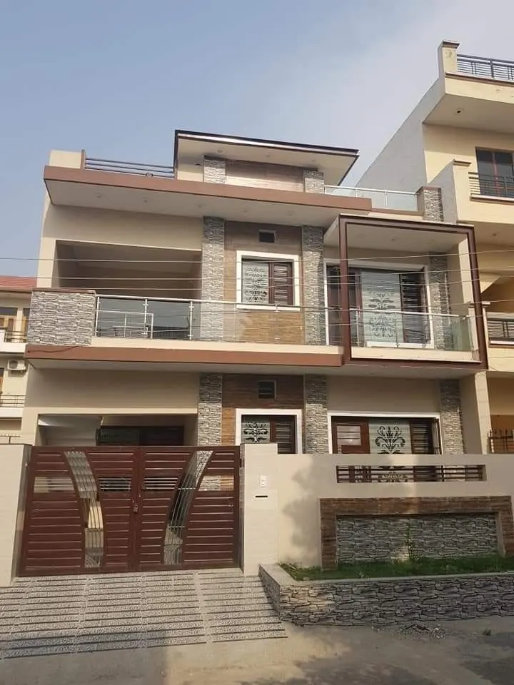 500 square yard house for sale in Hisar