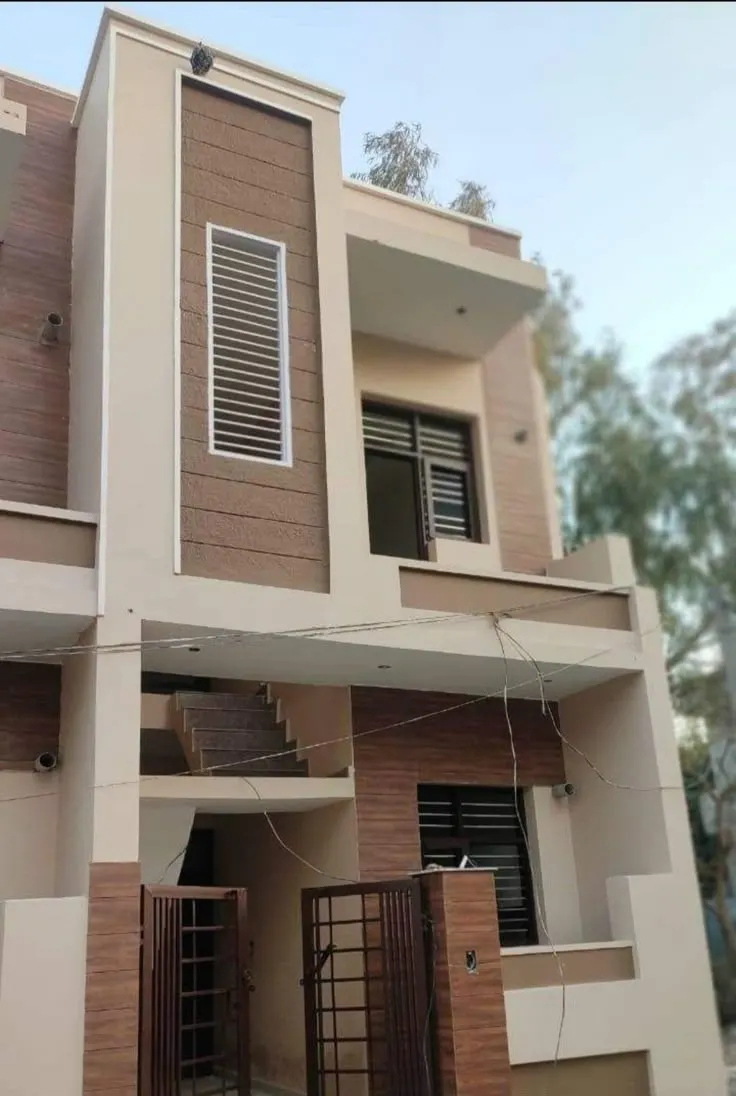 200 square yard house for sale in Hisar